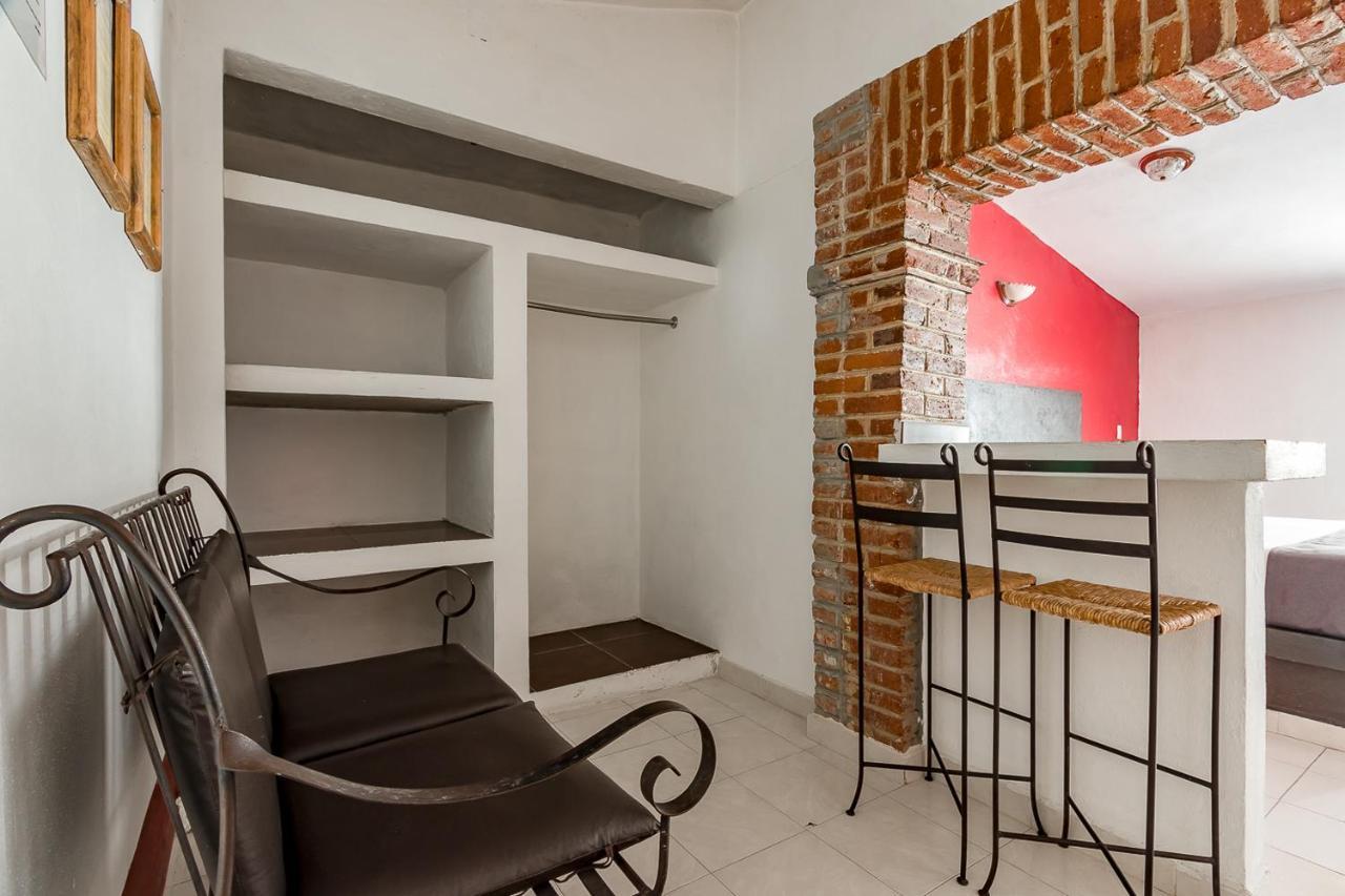 Ayenda Meson Del Rio Hotell Tepotzotlan Exteriör bild
